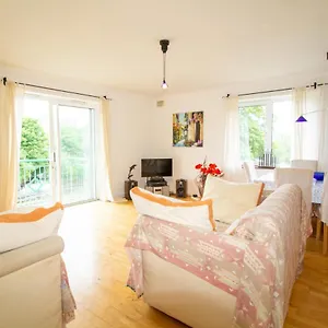 Heart Of Galway City Apartment