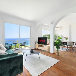 Proche Monaco, Vue Et Acces A La Saint-Antoine (Alpes-Maritimes)